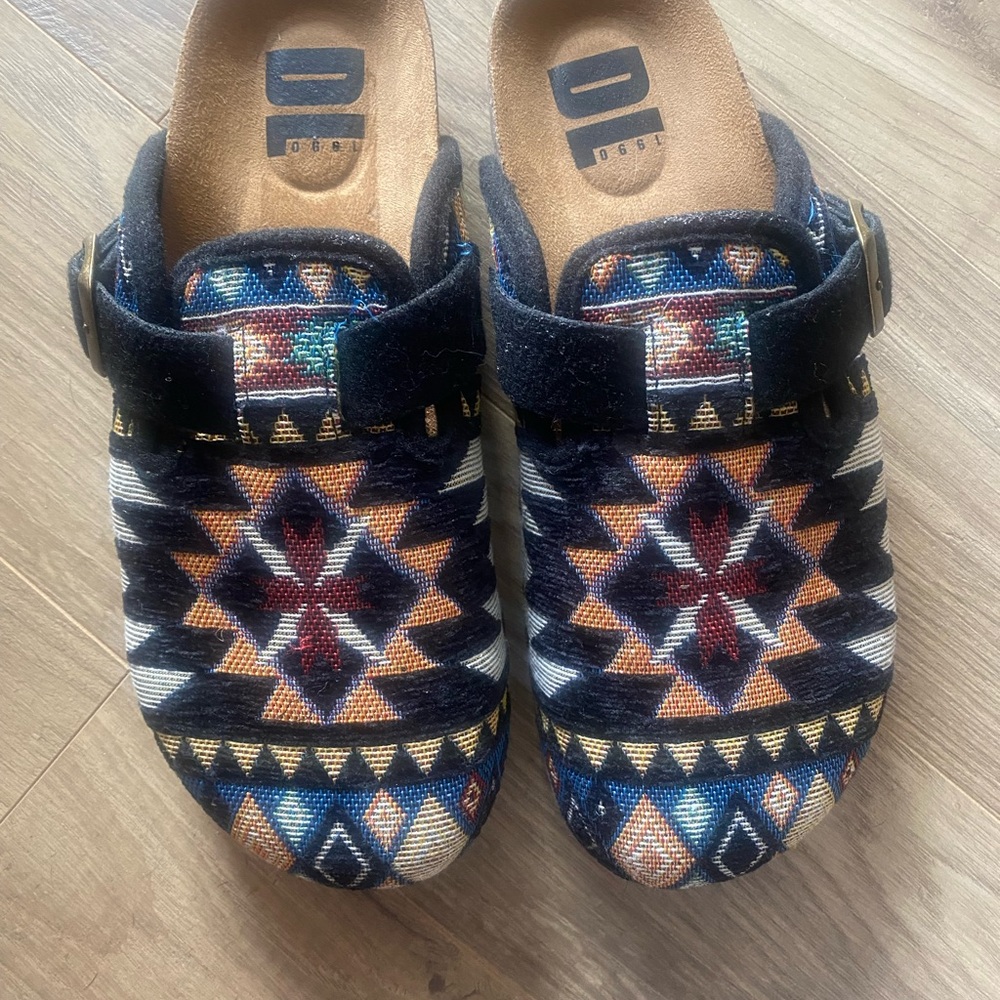 Dirty Laundry Multicolor Patterned Mules - image 1